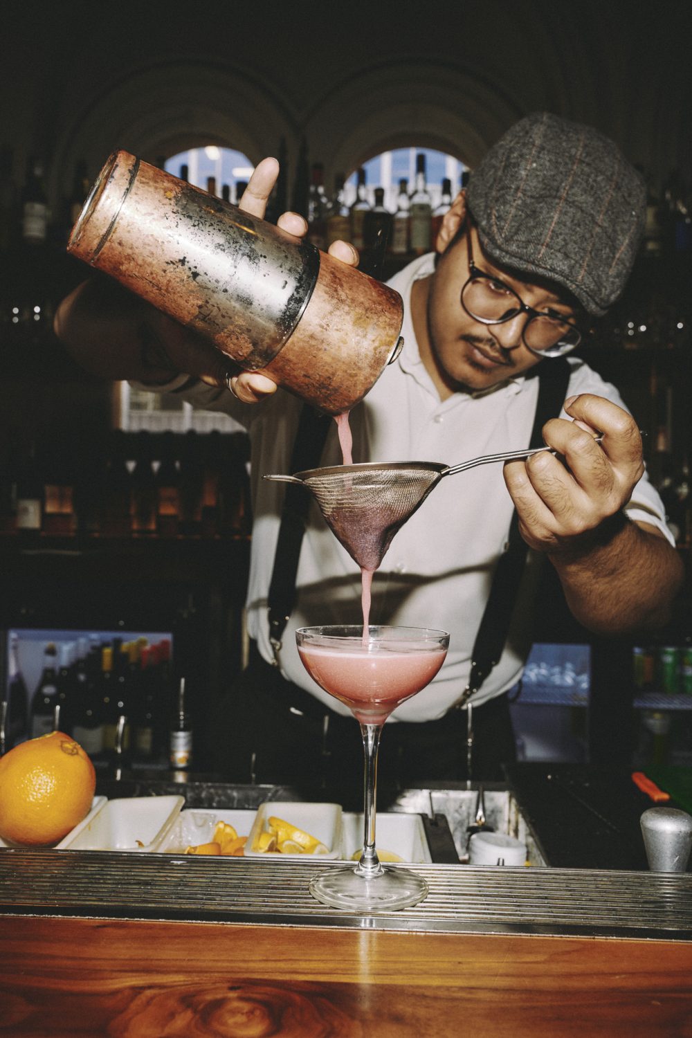 Live music, great cocktails & a menu to match. 