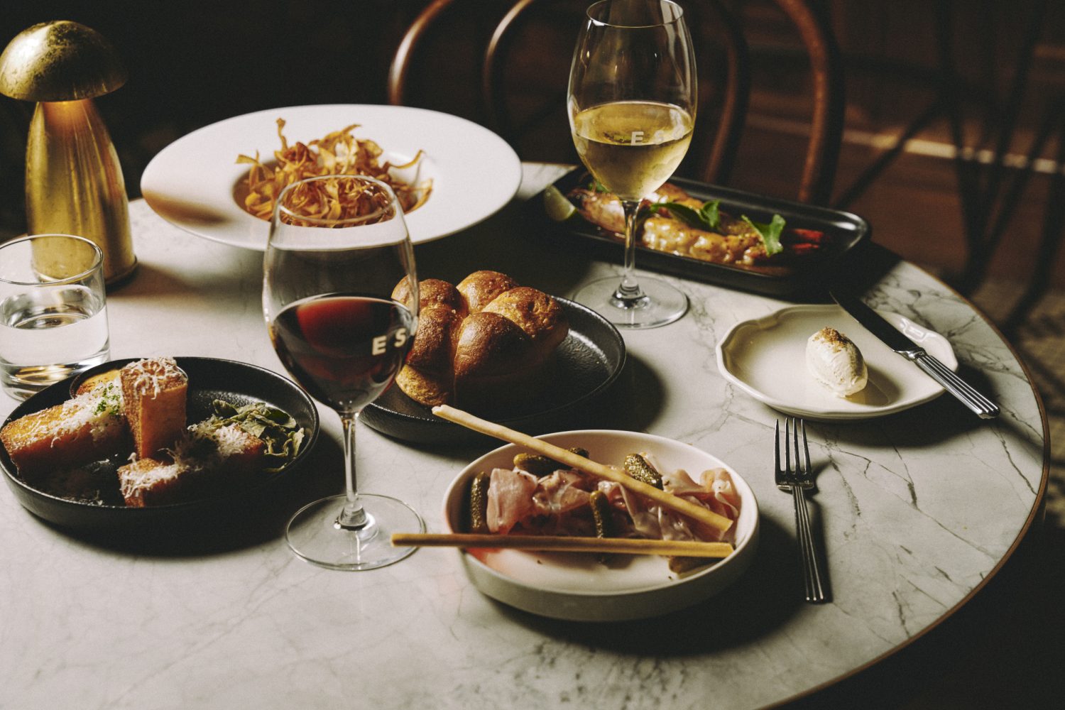 ESQ Bar & Dining